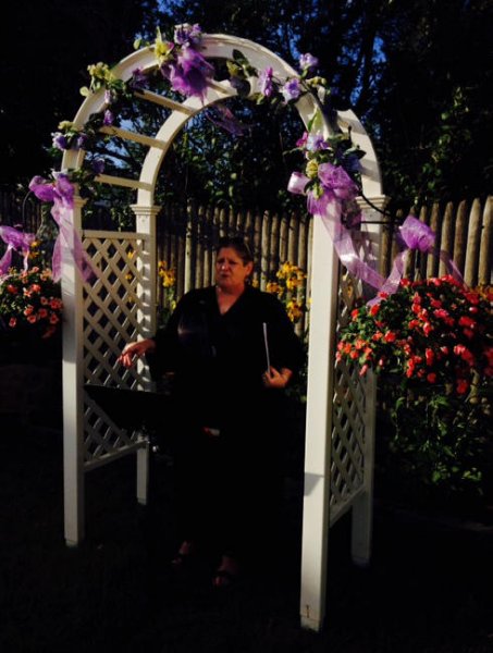 Justice Gina at a summer, Waltham backyard wedding